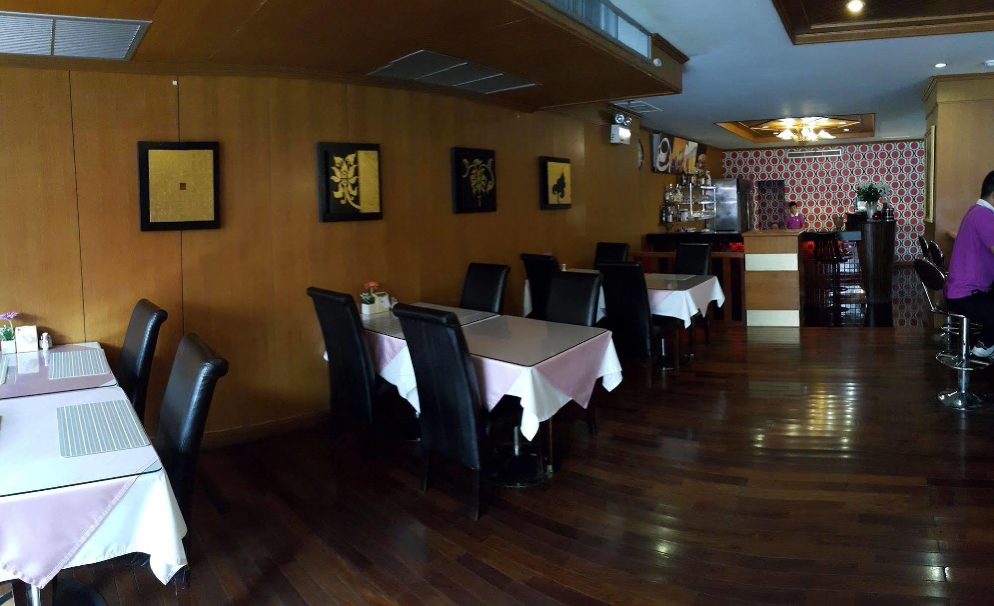 Dynasty Inn Pattaya Luaran gambar