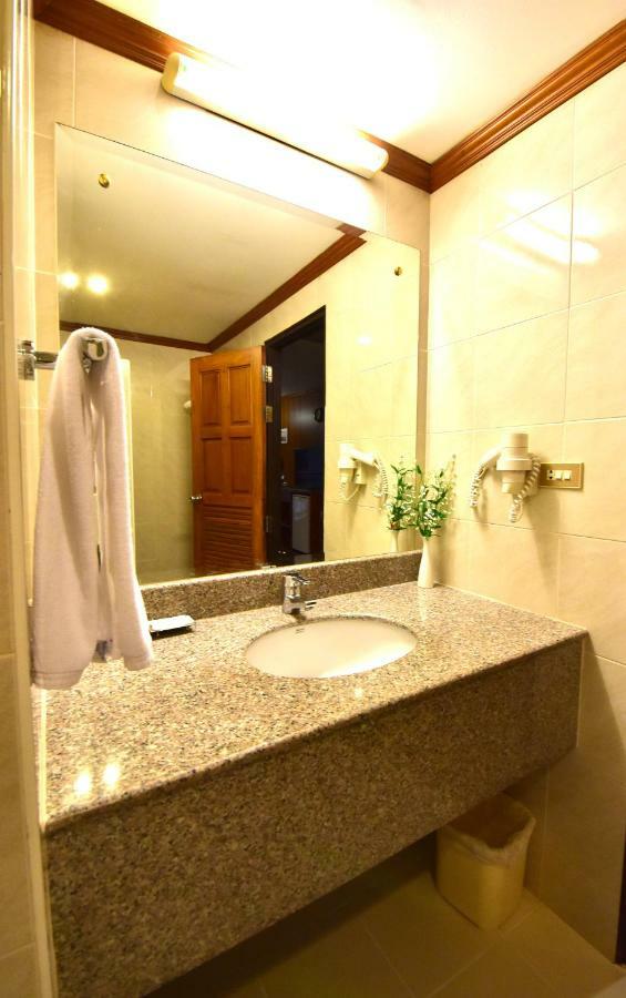 Dynasty Inn Pattaya Luaran gambar